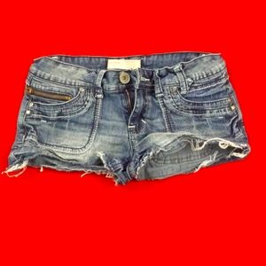 No boundaries size 3 shorts